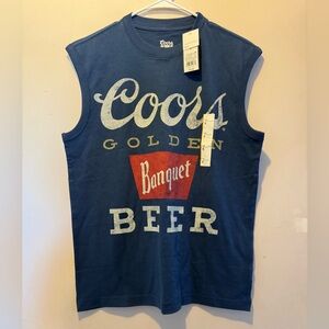 Sleeveless Tank Top - Navy with Red Graphic